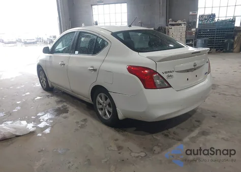 2013 Nissan Versa 1.6 Sl из США, поврежденный, VIN 3N1CN7AP2DL884635